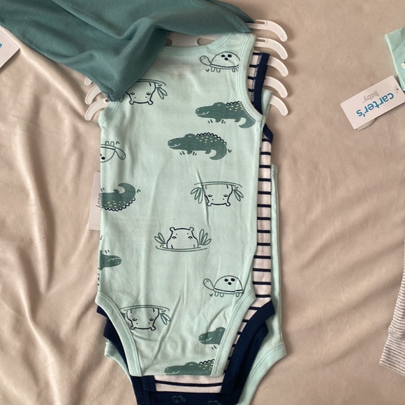 SOLD! 9 Month Boy Clothes - Picture 4 of 10